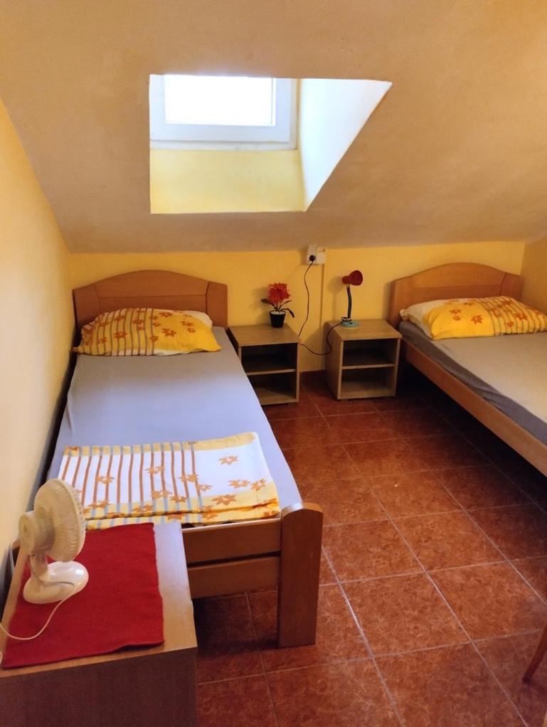 Apartment Sandra Budva Bagian luar foto