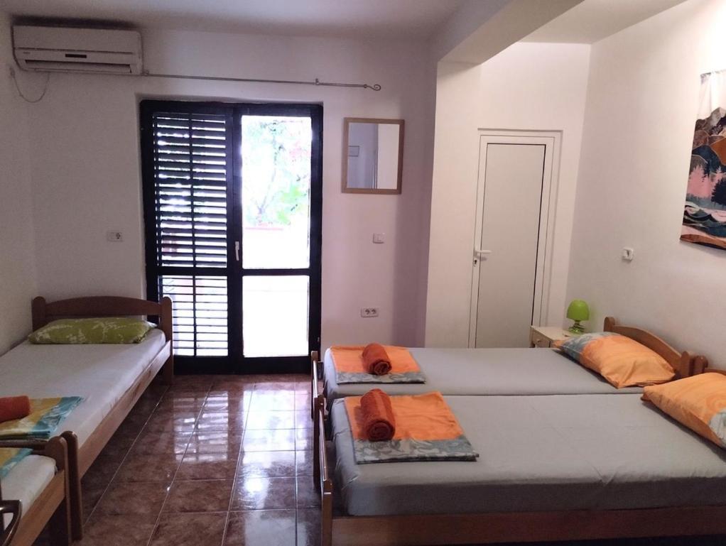 Apartment Sandra Budva Bagian luar foto