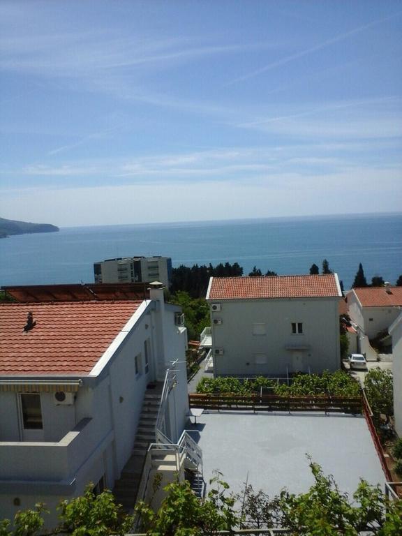 Apartment Sandra Budva Bagian luar foto