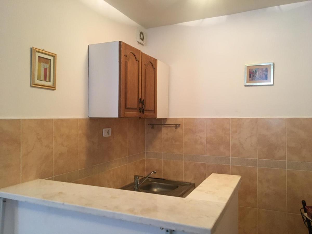 Apartment Sandra Budva Bagian luar foto
